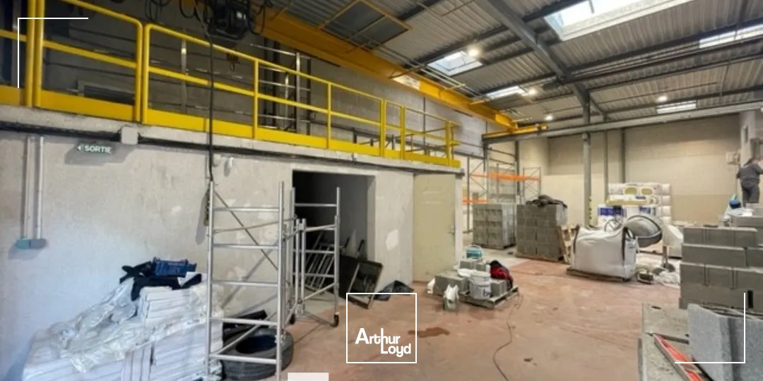 Locaux d'activité & Entrepôts - Location - BRON - 69500 - 230-490 - 7663849