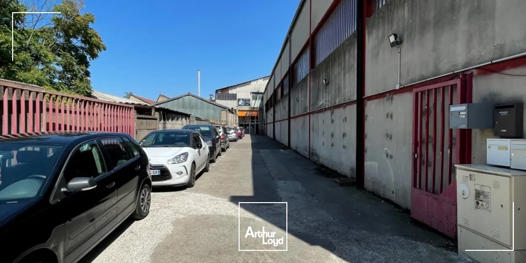 Locaux d'activité & Entrepôts - Location - VILLEURBANNE - 69100 - 890-890 - 7663865