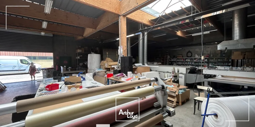 Locaux d'activité & Entrepôts - Location - MEYZIEU - 69330 - 310-310 - 7663881