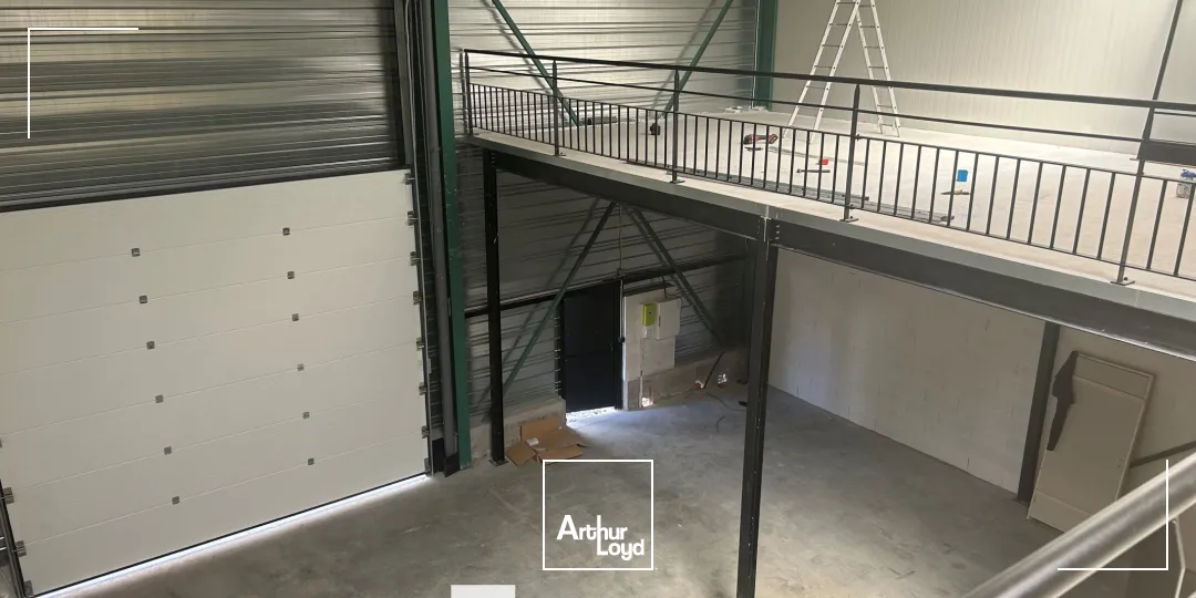 Locaux d'activité & Entrepôts - Location - MILLERY - 69390 - 250-250 - 7663883