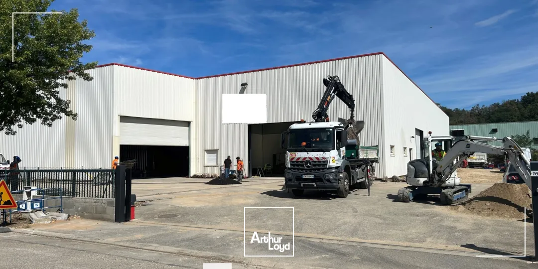 Locaux d'activité & Entrepôts - Location - MILLERY - 69390 - 250-250 - 7663882