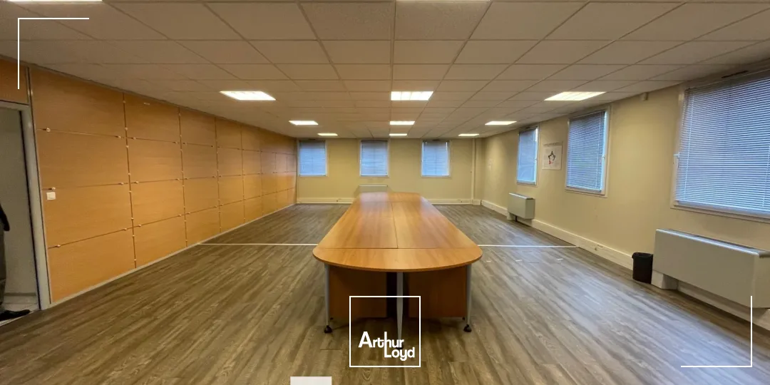 Locaux d'activité & Entrepôts - Location - DECINES CHARPIEU - 69150 - 1690-1690 - 7663888