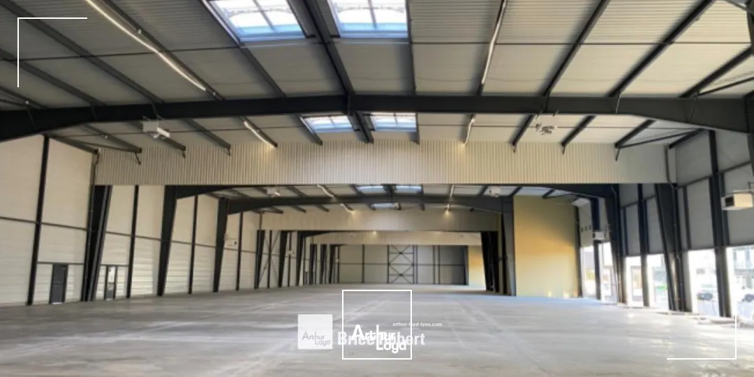 Locaux d'activité & Entrepôts - Location - SAINT PRIEST - 69800 - 541-7788 - 7663892