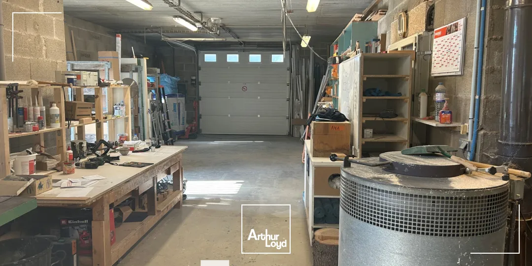 Locaux d'activité & Entrepôts - Location - MESSIMY - 69510 - 347-347 - 7663901