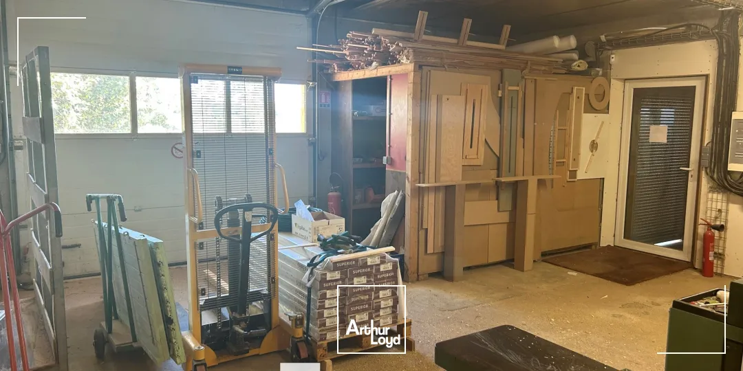 Locaux d'activité & Entrepôts - Location - MESSIMY - 69510 - 347-347 - 7663902