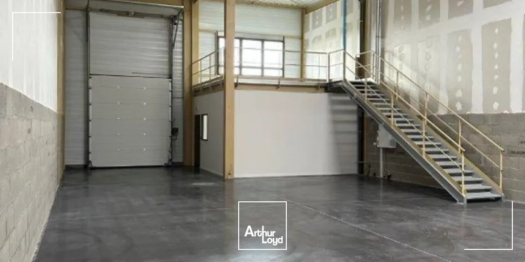 Locaux d'activité & Entrepôts - Location - BOURGOIN JALLIEU - 38300 - 234-234 - 7663914