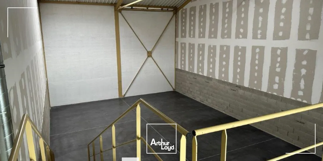 Locaux d'activité & Entrepôts - Location - BOURGOIN JALLIEU - 38300 - 234-234 - 7663918