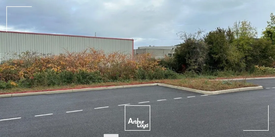 Locaux d'activité & Entrepôts - Location - BOURGOIN JALLIEU - 38300 - 234-234 - 7663927