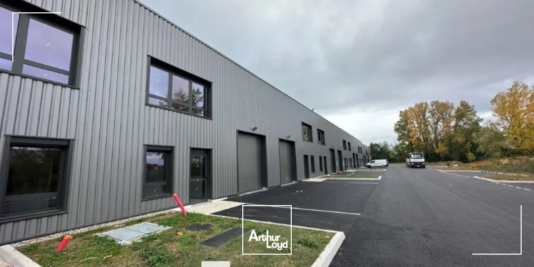 Locaux d'activité & Entrepôts - Location - BOURGOIN JALLIEU - 38300 - 234-234 - 7663928
