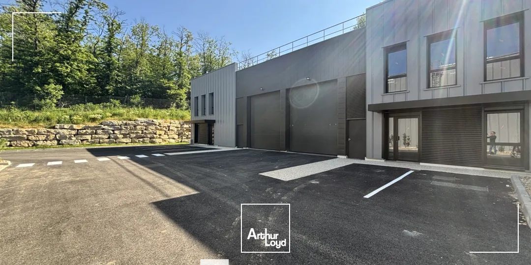 Locaux d'activité & Entrepôts - Location - MIONNAY - 01390 - 259-1001 - 7663953