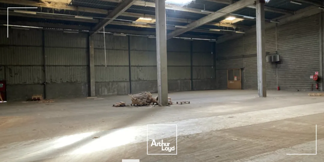 Locaux d'activité & Entrepôts - Location - ARNAS - 69400 - 2000-4680 - 7663966