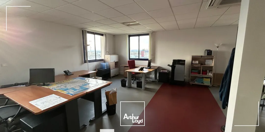 Locaux d'activité & Entrepôts - Location - COLOMBIER SAUGNIEU - 69124 - 1500-1500 - 7664008