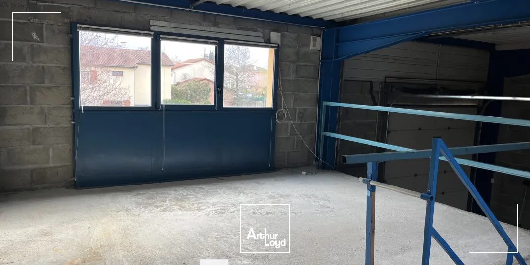 Locaux d'activité & Entrepôts - Location - RILLIEUX LA PAPE - 69140 - 170-170 - 7664015