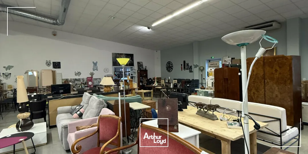 Locaux commerciaux - Location - SARLAT-LA-CANÉDA - 24200 - 600-600 - 7664270