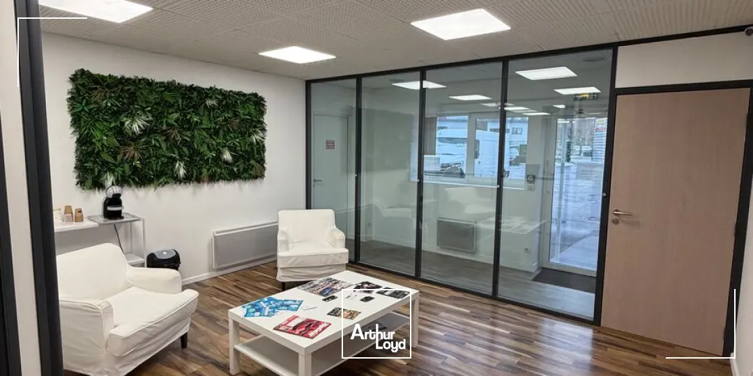 Locaux d'activité & Entrepôts - Location - BEAUVAIS - 60000 - 275-275 - 7664457