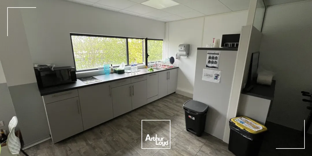 Bureaux - Location - ORVAULT - 44700 - 135.58-451.4 - 7664512