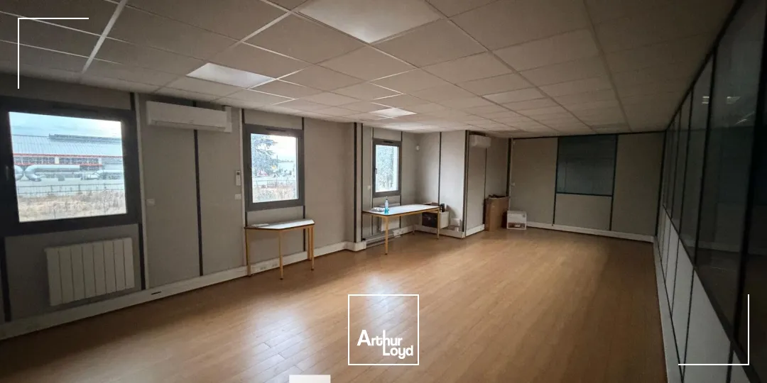 Locaux d'activité & Entrepôts - Location - DECINES CHARPIEU - 69150 - 238-238 - 7664832