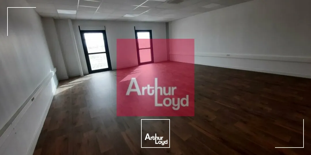 Locaux d'activité & Entrepôts - Location - CLERMONT FERRAND - 63100 - 323-323 - 7664973