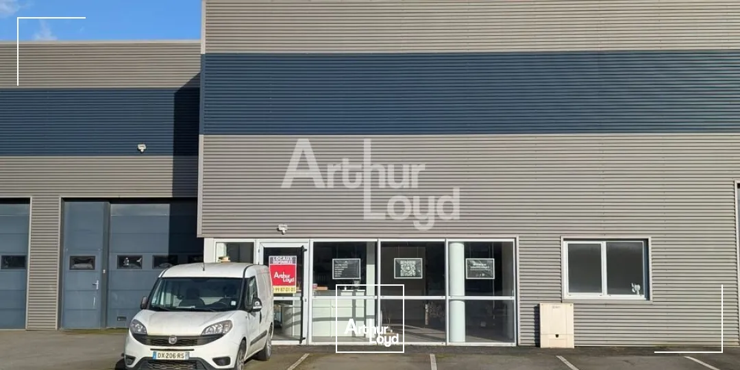 Locaux d'activité & Entrepôts - Vente - PACÉ - 35740 - 400-400 - 7665128