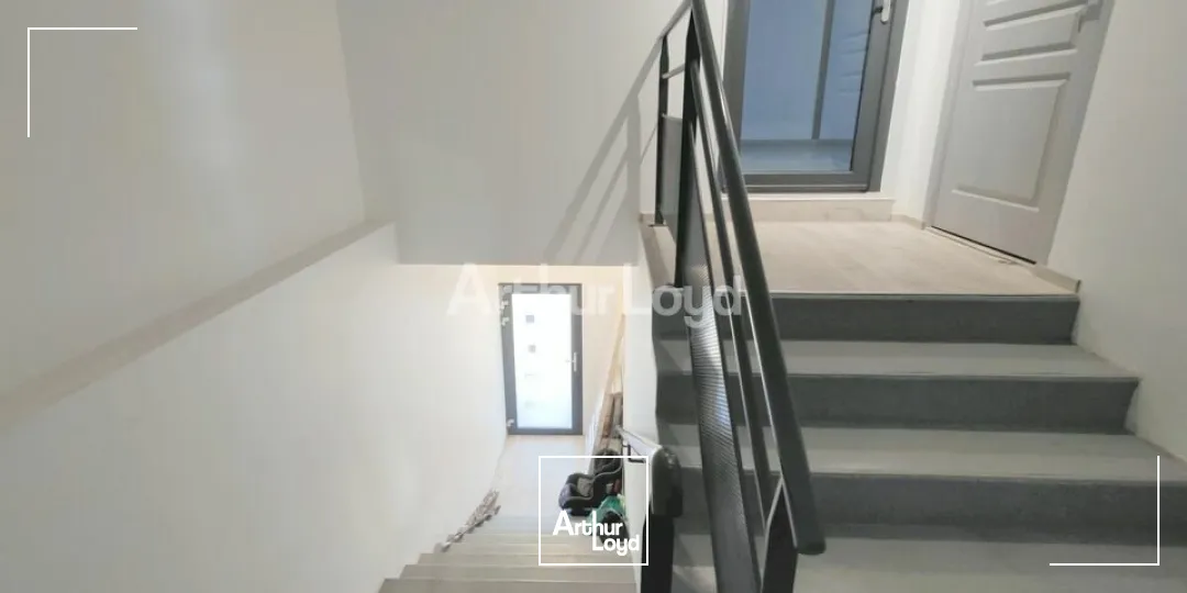 Locaux d'activité & Entrepôts - Location - ISLES SUR SUIPPE - 51110 - 663-663 - 7665148