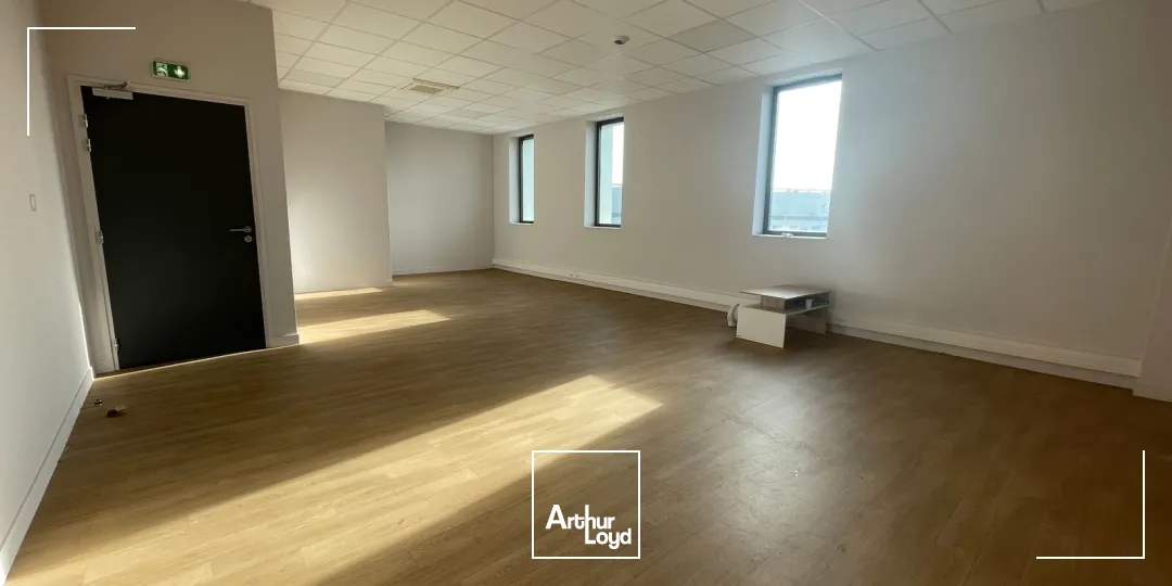 Locaux d'activité & Entrepôts - Location - PERSAN - 95340 - 207.5-207.5 - 7665286