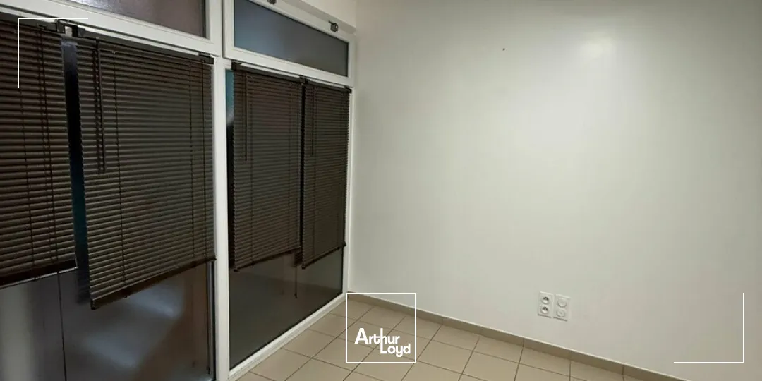 Bureaux - Location - BRIVE-LA-GAILLARDE - 19100 - 35-35 - 7666023