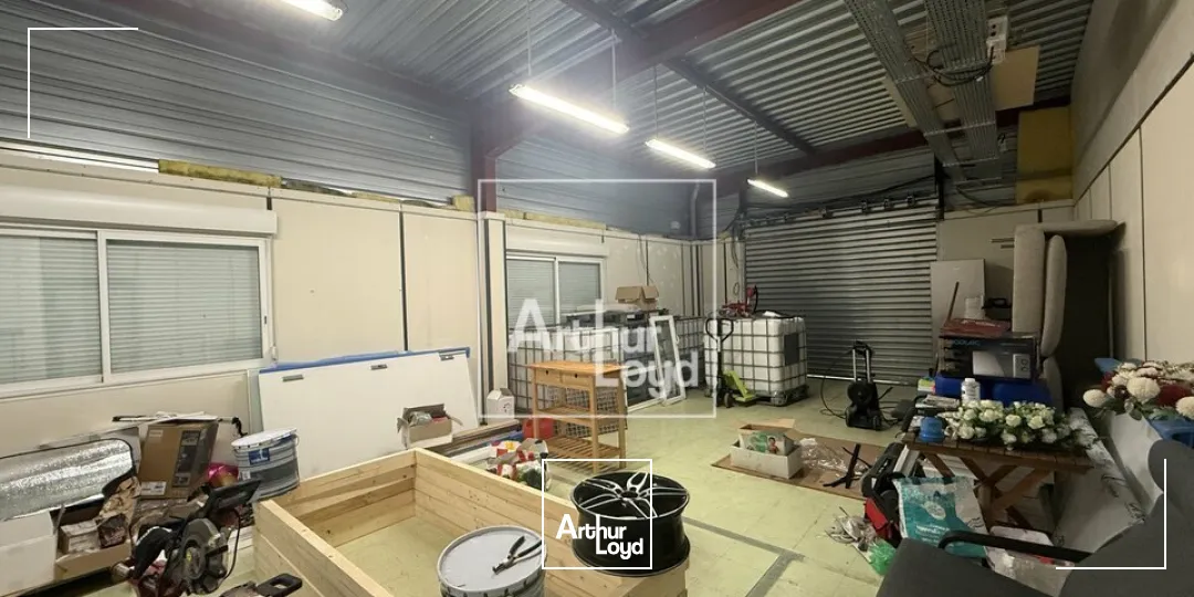 Locaux d'activité & Entrepôts - Location - VULAINES SUR SEINE - 77870 - 1000-1000 - 7666041