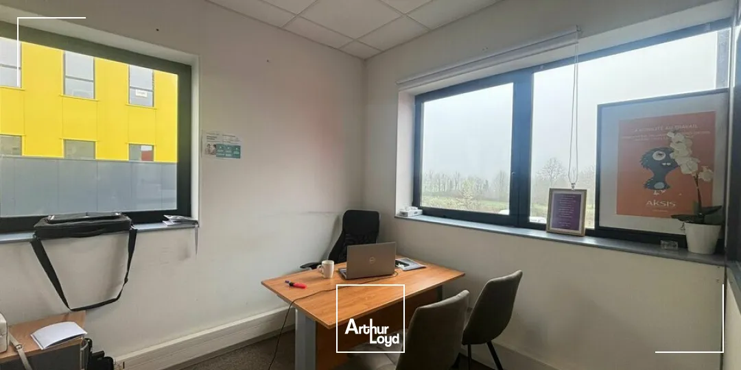 Bureaux - Location - LA ROCHE-SUR-YON - 85000 - 140-140 - 7666066