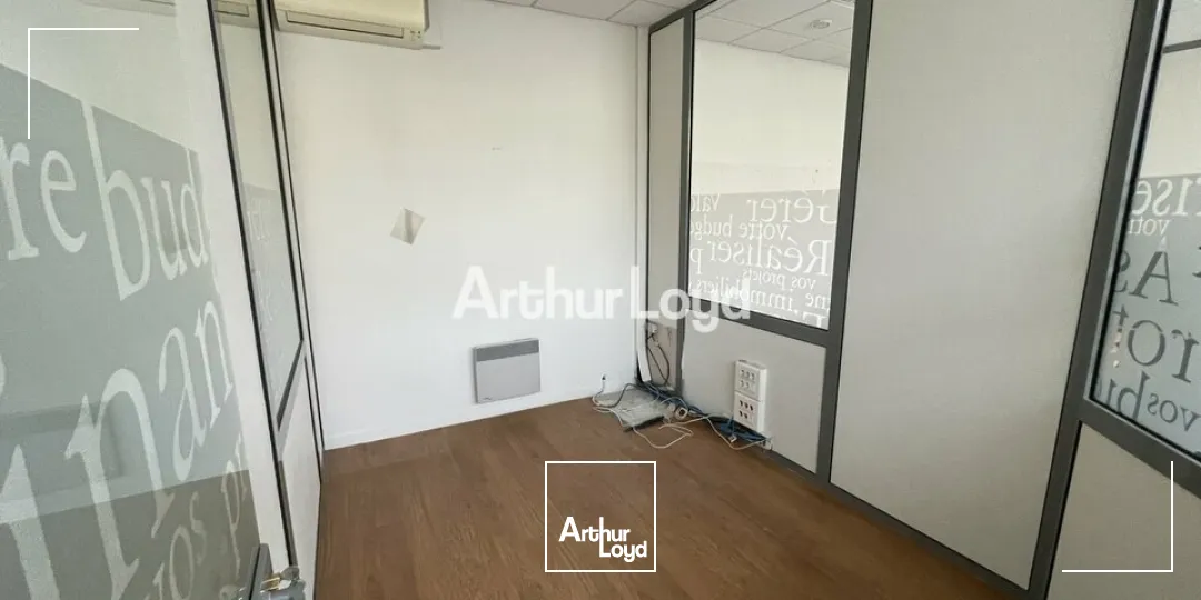 Locaux commerciaux - Vente - CHÂLONS-EN-CHAMPAGNE - 51000 - 134-134 - 7666102