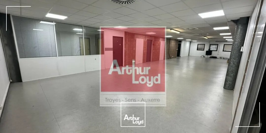 Bureaux - Location - LA CHAPELLE SAINT LUC - 10600 - 150-763 - 7666113