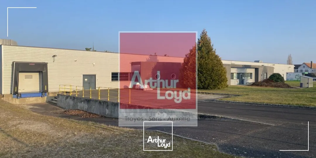 Locaux d'activité & Entrepôts - Location - FONTAINE-LES-GRES - 10280 - 2500-5000 - 7666115