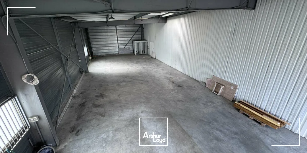 Locaux d'activité & Entrepôts - Location - L'ISLE-D'ESPAGNAC - 16340 - 300-300 - 7666191