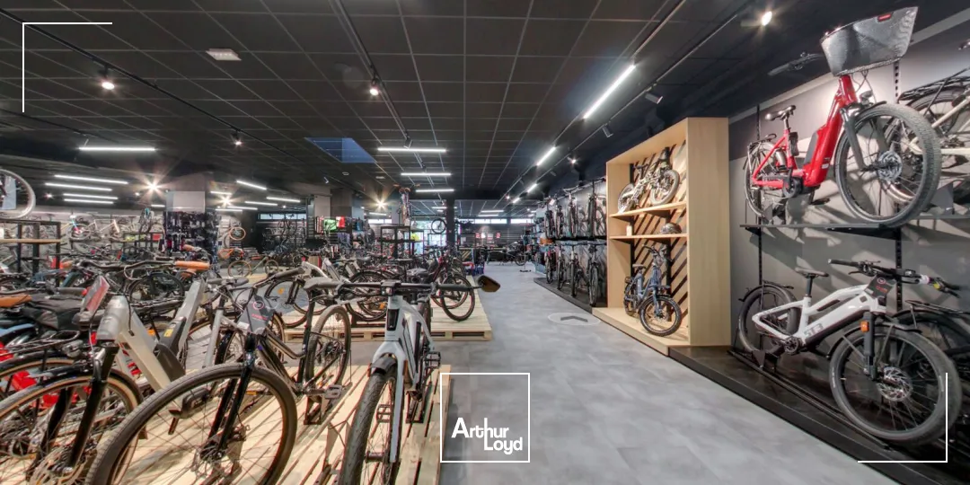 Locaux commerciaux - Location - SAINT HERBLAIN - 44800 - 962-962 - 7666435