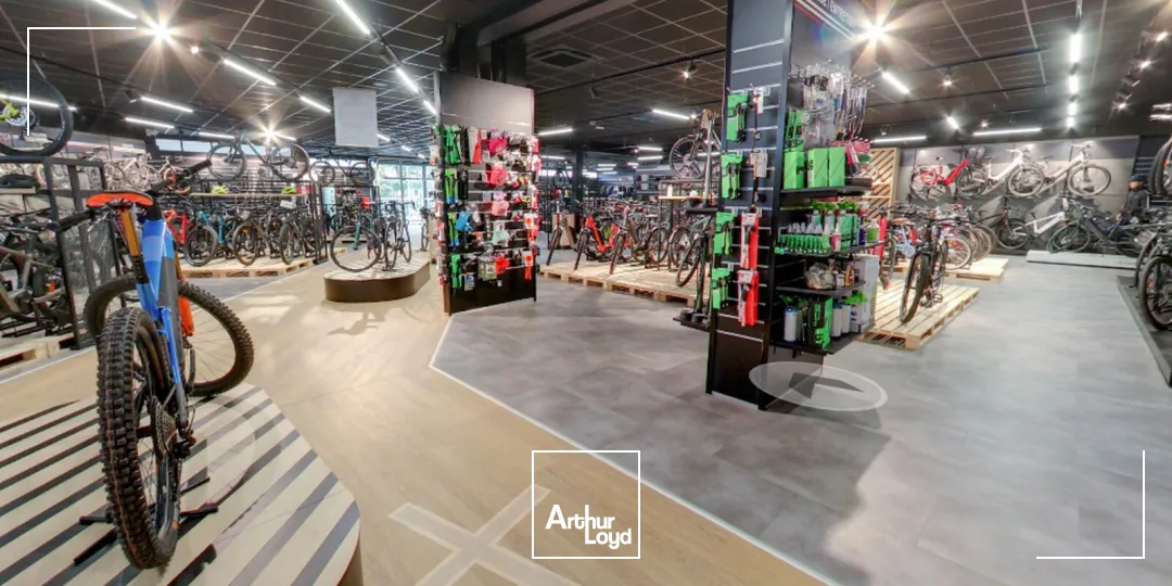 Locaux commerciaux - Location - SAINT HERBLAIN - 44800 - 962-962 - 7666437