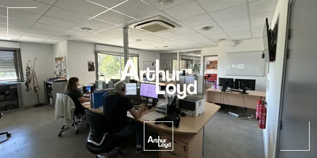 Bureaux - Location - LE MUY - 83490 - 385-385 - 7667636