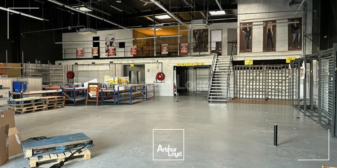 Locaux commerciaux - Location - WITTENHEIM - 68270 - 502-502 - 7667721