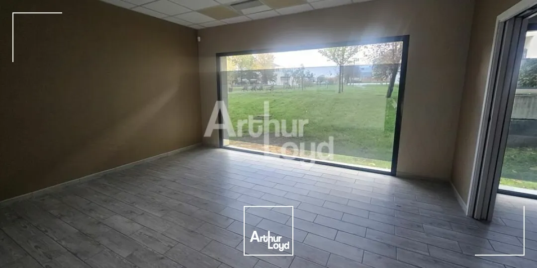 Locaux commerciaux - Vente - AVRILLE - 49240 - 130-130 - 7667762