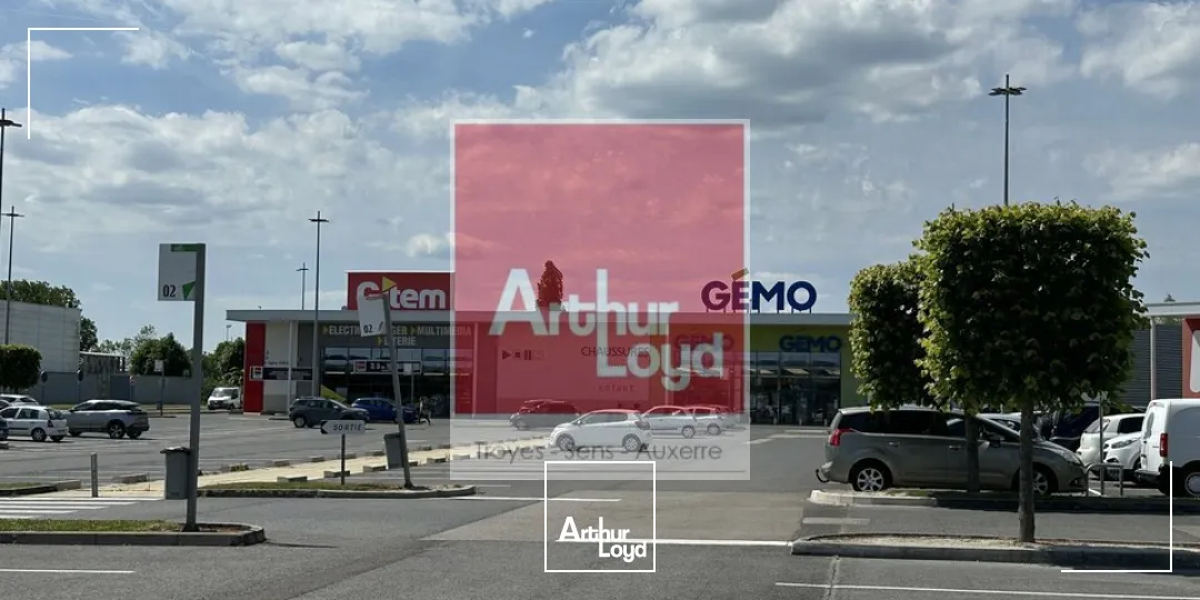 Locaux commerciaux - Location - ROMILLY SUR SEINE - 10100 - 5786-5786 - 7667789