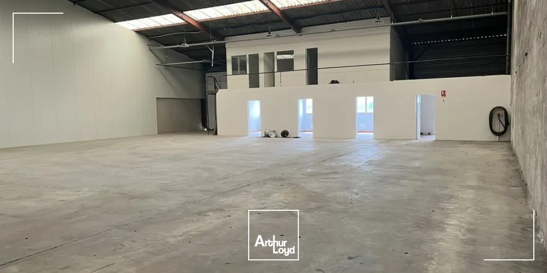 Locaux d'activité & Entrepôts - Location - CHAMBRAY LES TOURS - 37170 - 550-550 - 7667806