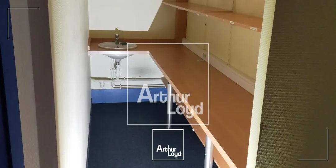 Locaux commerciaux - Location - GRENOBLE - 38000 - 84-84 - 7668082