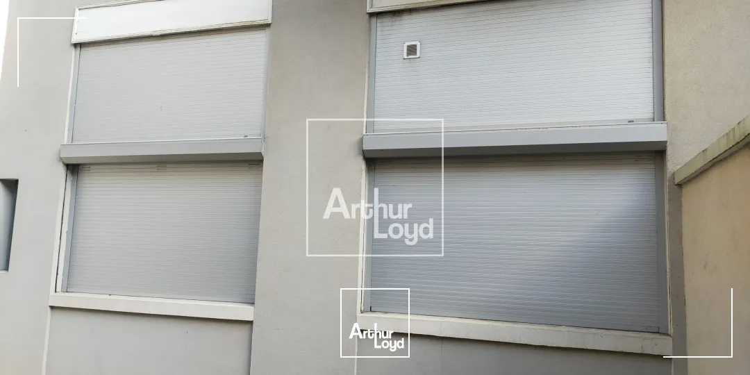 Locaux commerciaux - Location - GRENOBLE - 38000 - 84-84 - 7668085