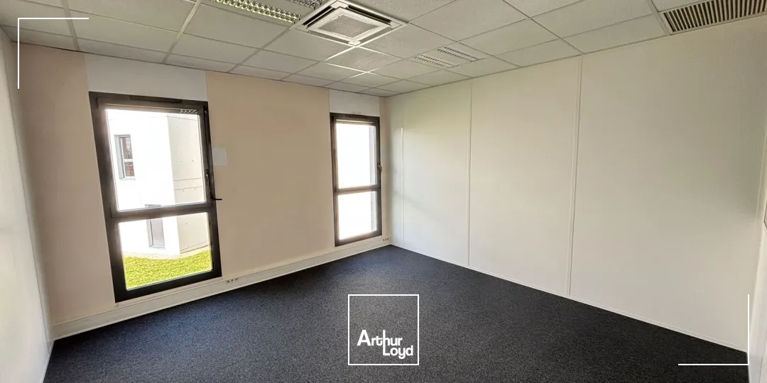 Bureaux - Location - LA CHAPELLE SUR ERDRE - 44240 - 70-1074 - 7668377