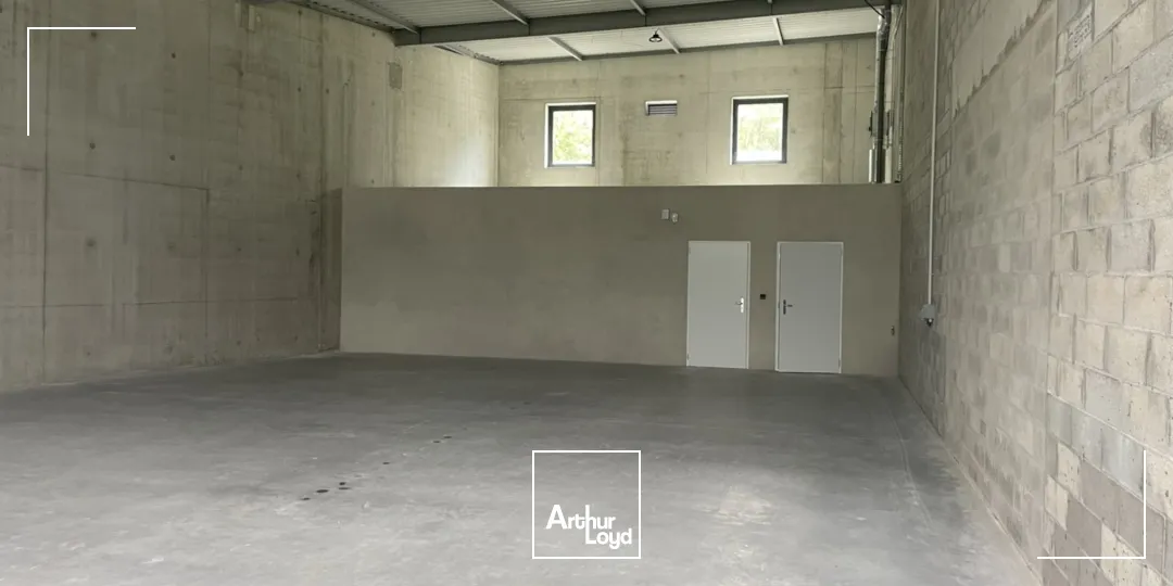 Locaux d'activité & Entrepôts - Location - NANTES - 44300 - 246.05-246.05 - 7668408