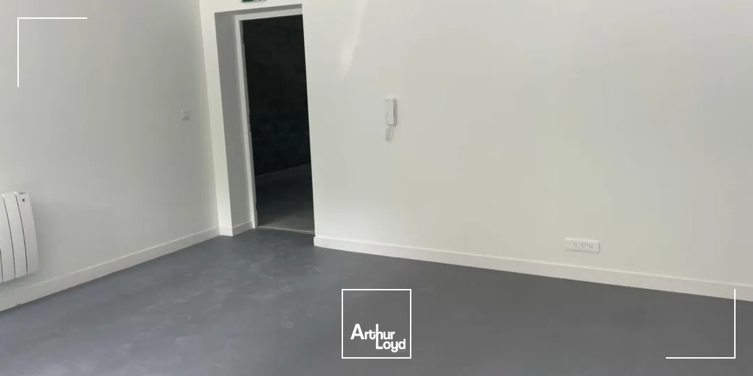 Locaux d'activité & Entrepôts - Location - NANTES - 44300 - 246.05-246.05 - 7668409