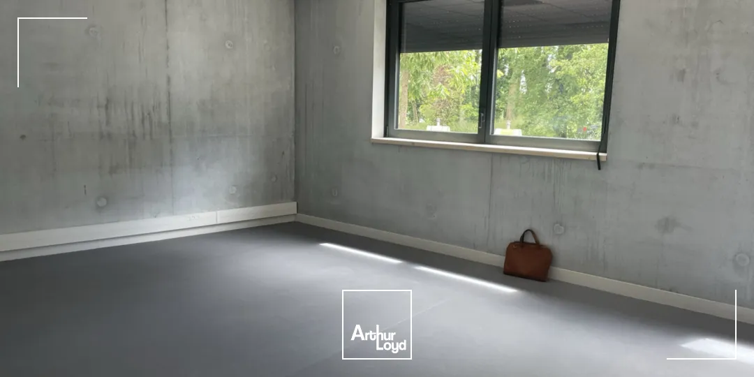 Locaux d'activité & Entrepôts - Location - NANTES - 44300 - 246.05-246.05 - 7668412