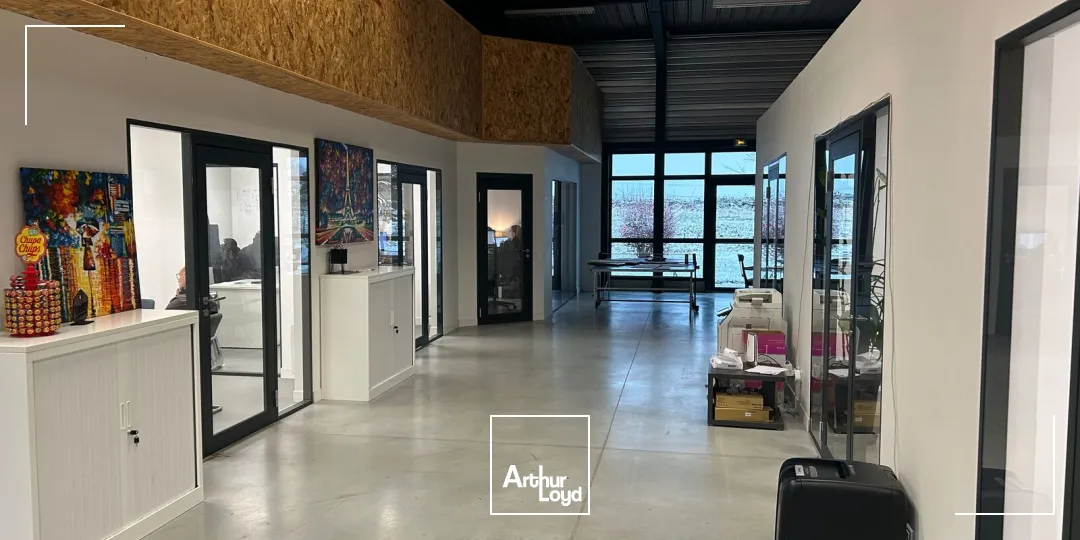 Locaux d'activité & Entrepôts - Location - PONT A MARCQ - 59710 - 245-245 - 7668508