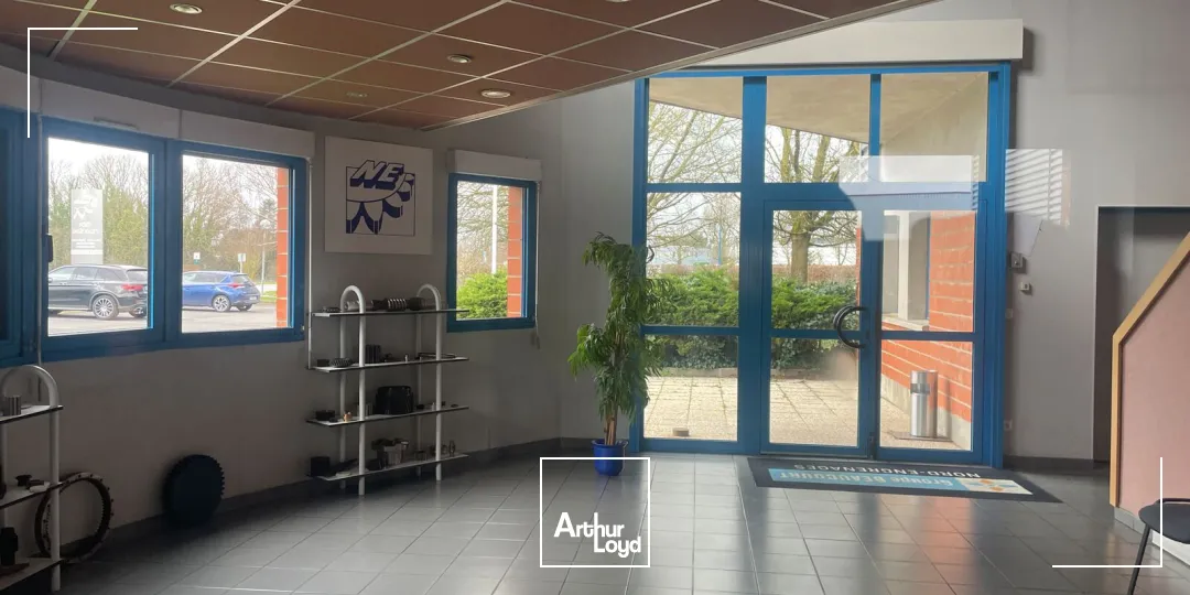 Locaux d'activité & Entrepôts - Location - DOUVRIN - 62138 - 2200-2200 - 7668514