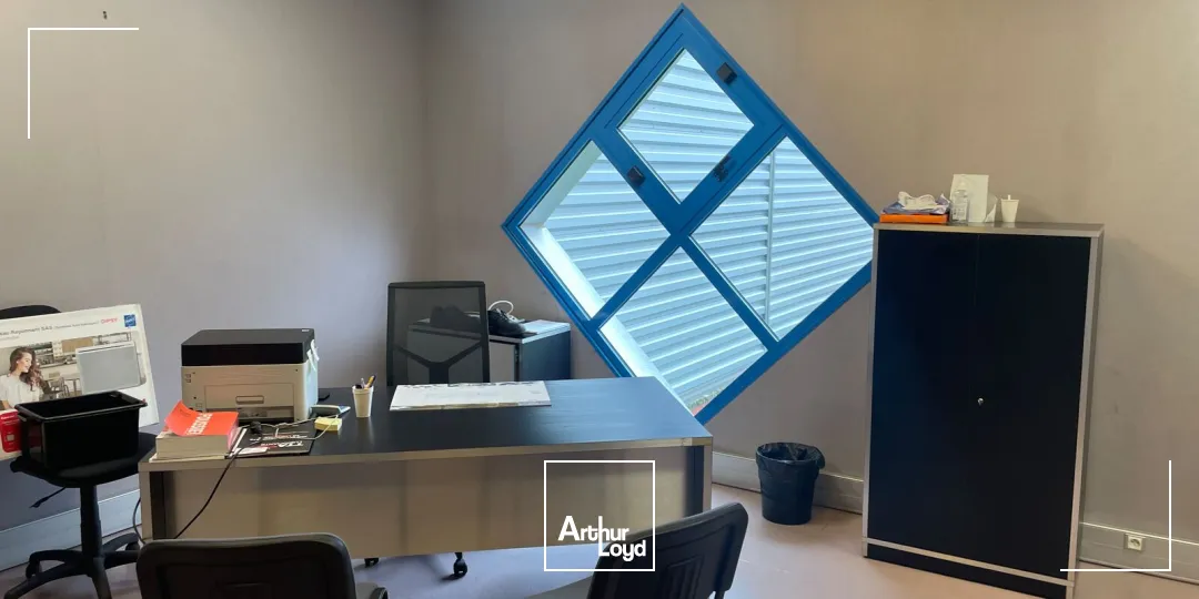 Locaux d'activité & Entrepôts - Location - DOUVRIN - 62138 - 2200-2200 - 7668515