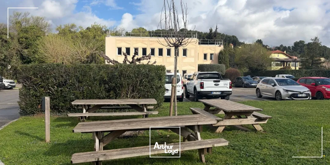 Bureaux - Location - LA PENNE SUR HUVEAUNE - 13821 - 255-648 - 7668589