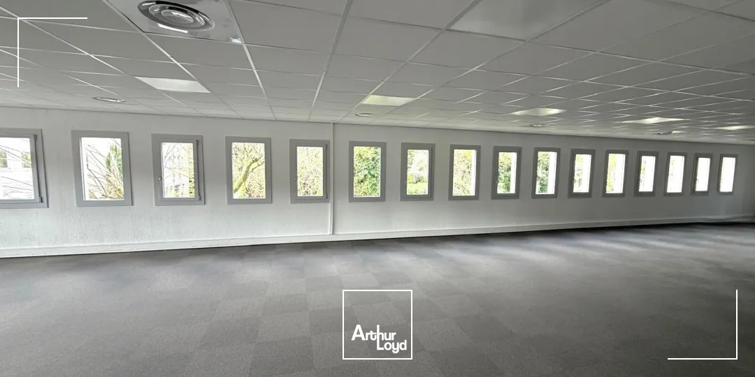 Bureaux - Location - LA PENNE SUR HUVEAUNE - 13821 - 255-648 - 7668592